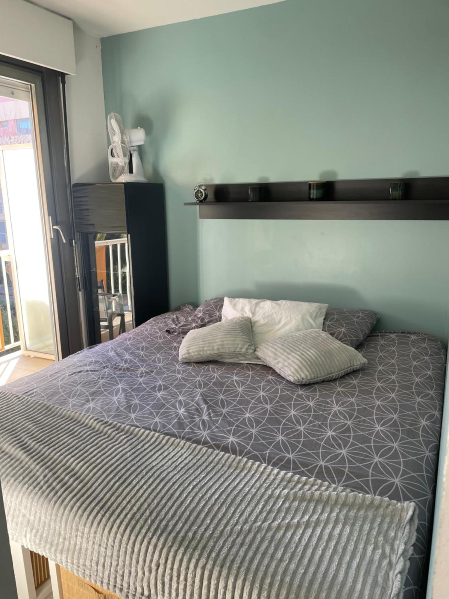Petit Deux Pieces Avec Piscine